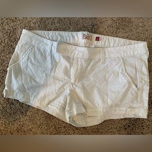 White cotton shorts